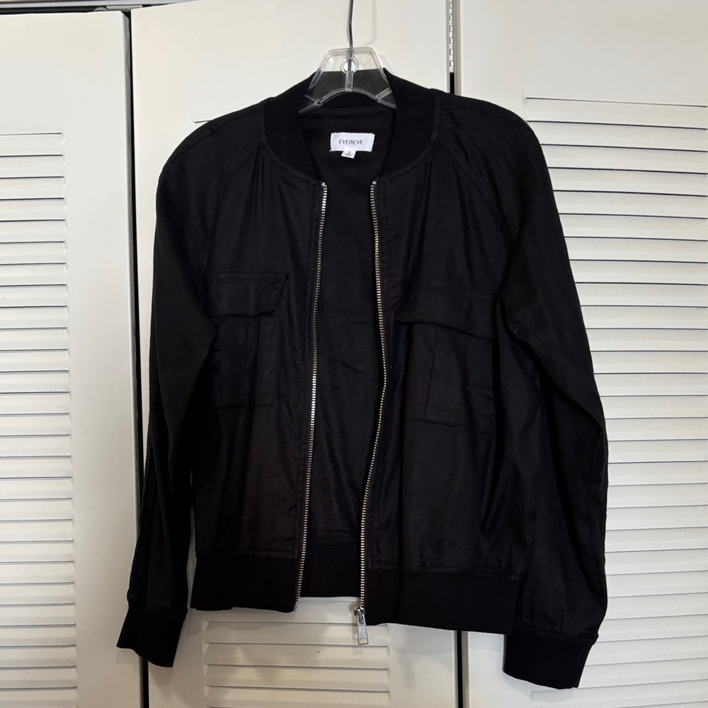 Evereve Black Linen Zip-Up Cargo Jacket